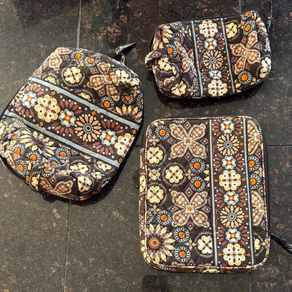 Vera Bradley Brown Canyon Patterned Travel Set - Picture 1 of 7